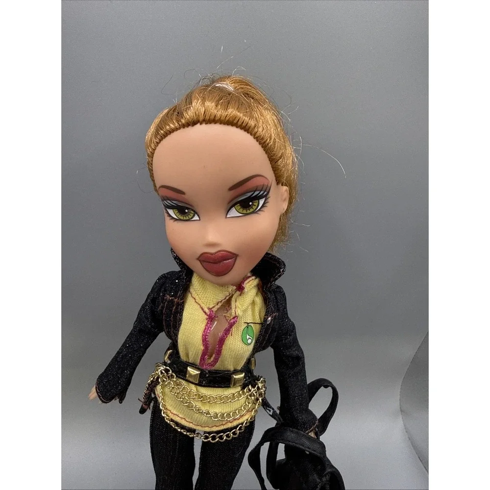 Bratz product doll